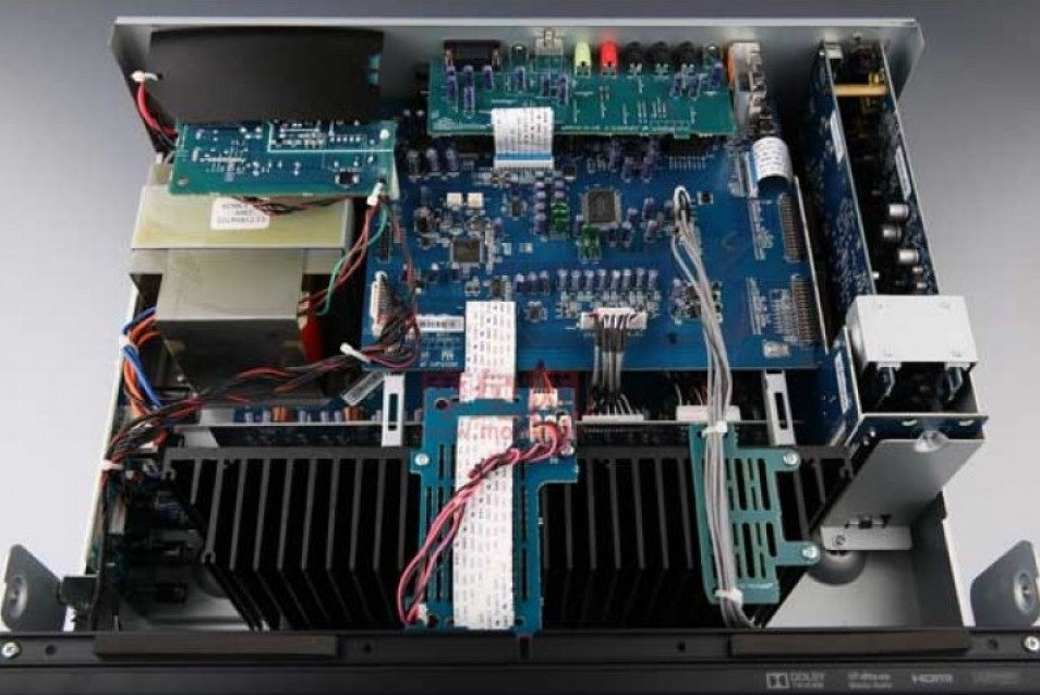 nad-t758v3-inside-75705.jpg